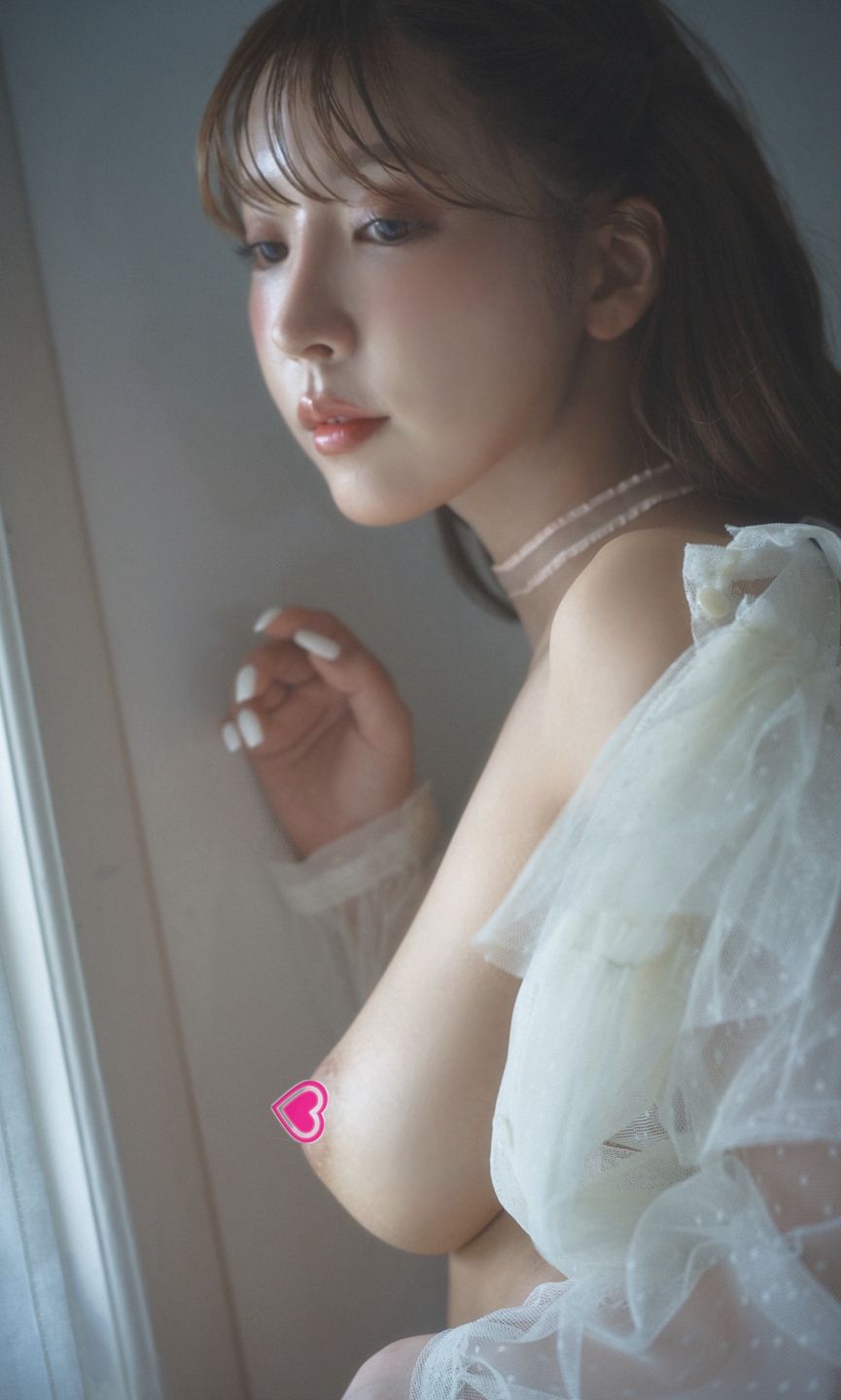 三上悠亜写真集「Your DOLL」(R 18版)週プレ PHOTO BOOK