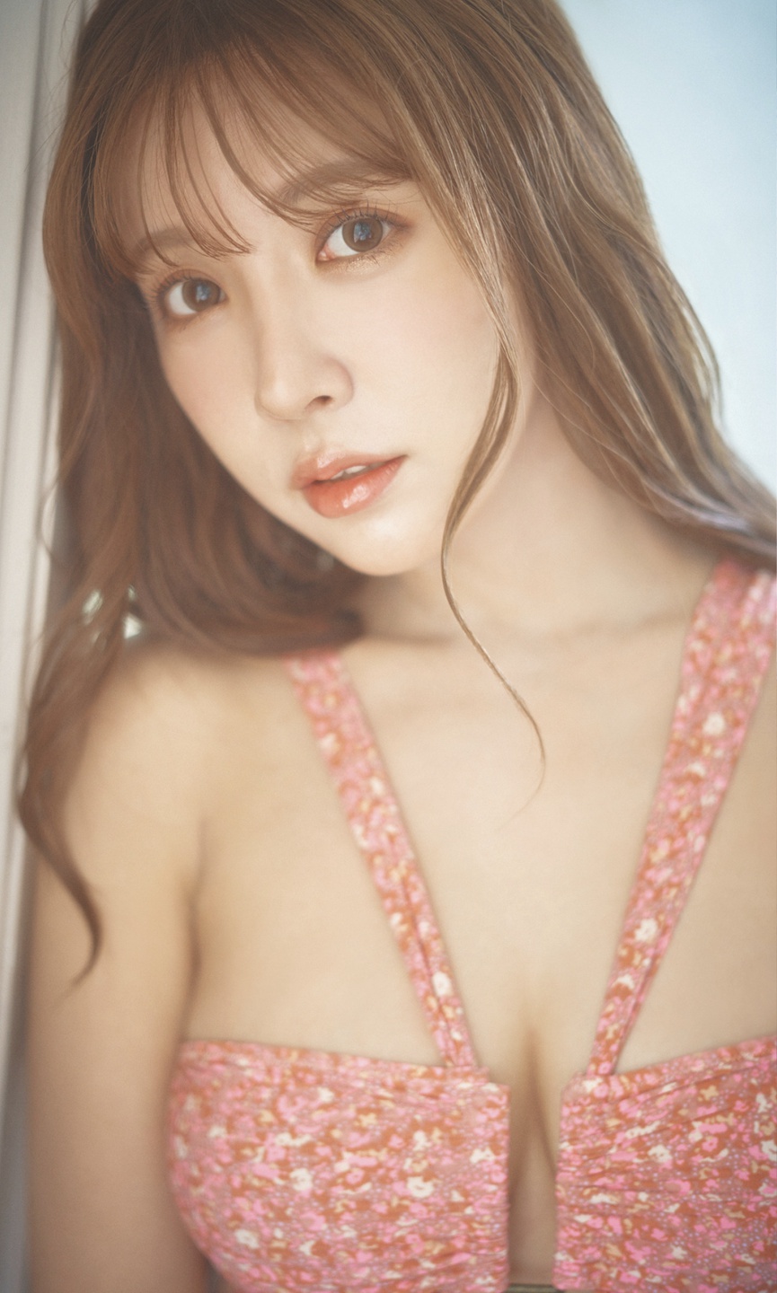 三上悠亜写真集「Your DOLL」(R 18版)週プレ PHOTO BOOK