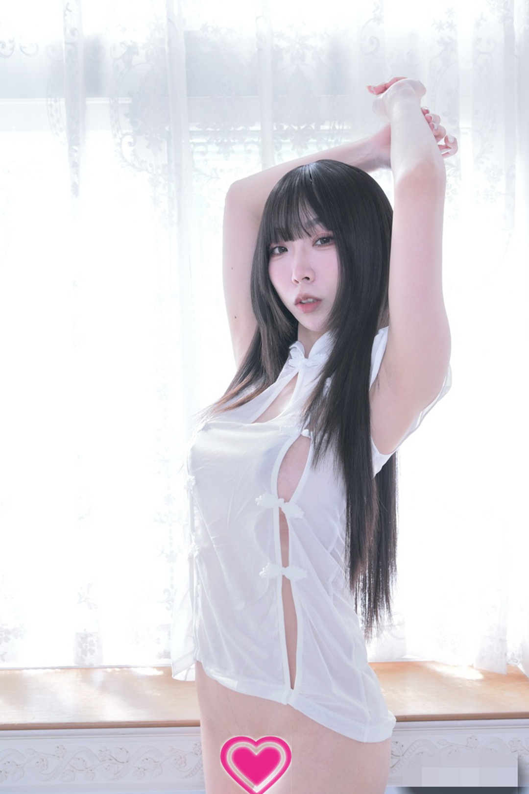 摄影师流出私房素人拍摄第八十八弹:国模Cian身着透视黑纱旗袍新春性感写真