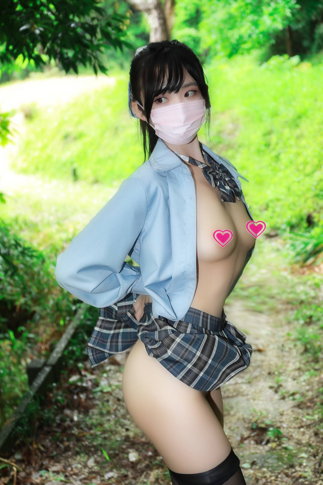 国模李佳「林间学园」私密写真集|日系JK制服+黑丝美腿户外旅拍|清新与诱惑并存的森林系大尺度艺术摄影