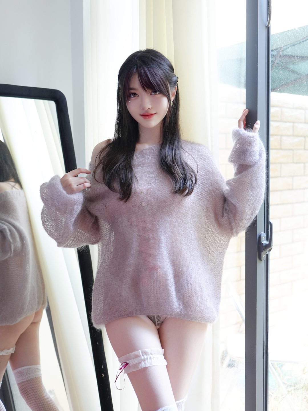 白露lulu秀人写真合集|粉色蕾丝轻熟风私房人像·镜前郁金香主题氛围大片|高颜值室内唯美写真集