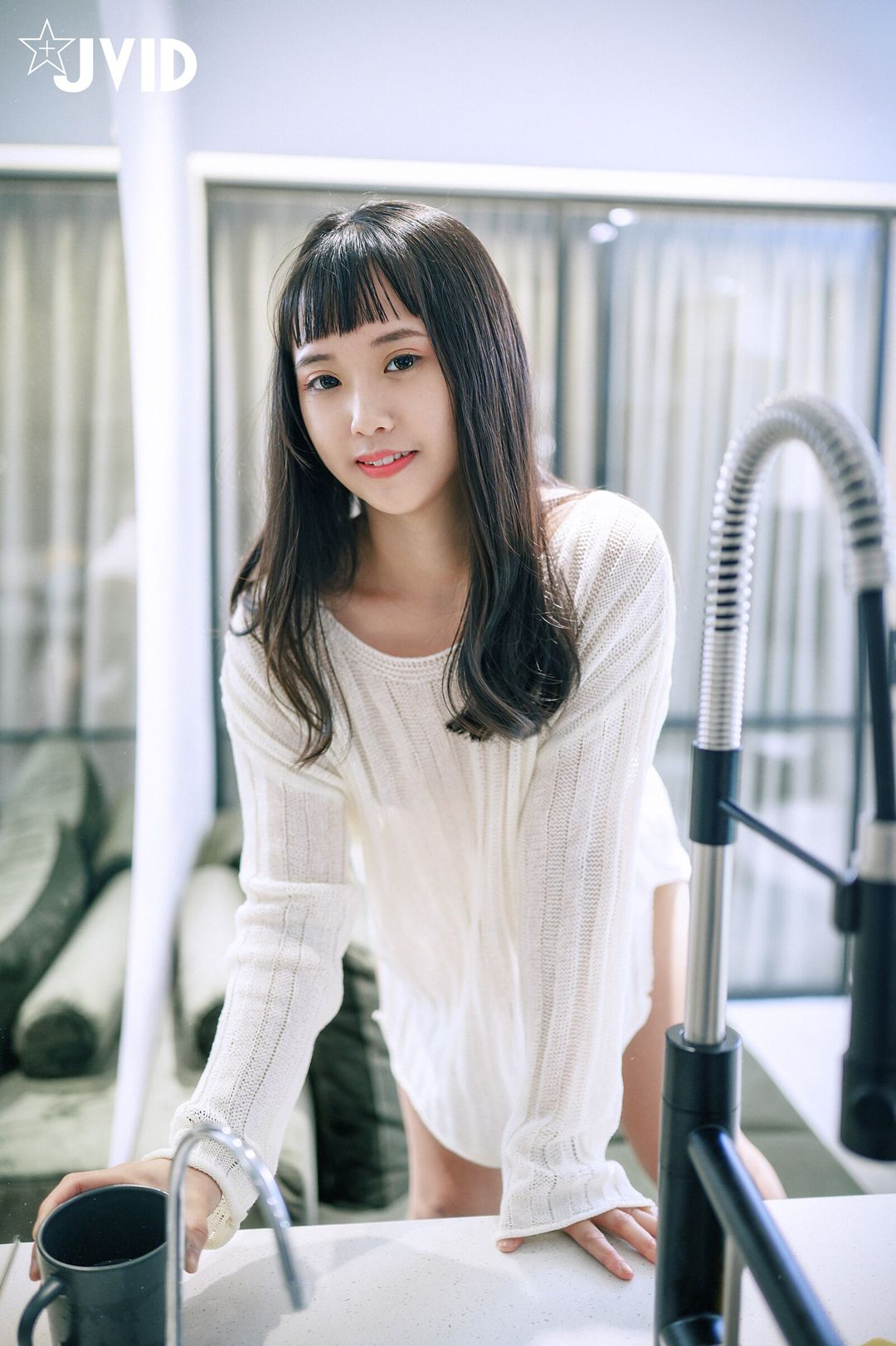 叶思敏×加加喵双人写真集|温柔光影下的姐妹氛围感人像大片